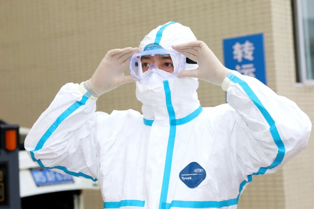 特急！速回！大竹“摆渡人”！