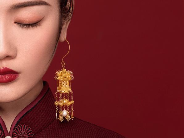 深圳萃华珠宝首饰有限公司,萃华珠宝深度分析