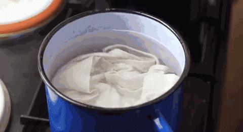 洗衣机衣服染色怎么洗掉妙招,红色的衣服染色怎么洗掉妙招