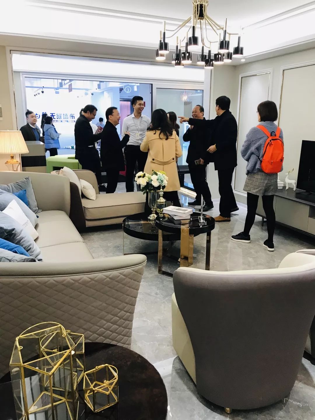 鑹惧畯瀹跺眳,鑹惧畯瀹跺眳鍏ㄥ眿瀹氬埗