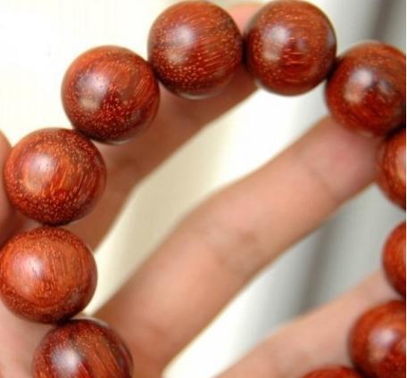 赞比亚小叶紫檀与酸枝,大红酸枝小叶紫檀价值