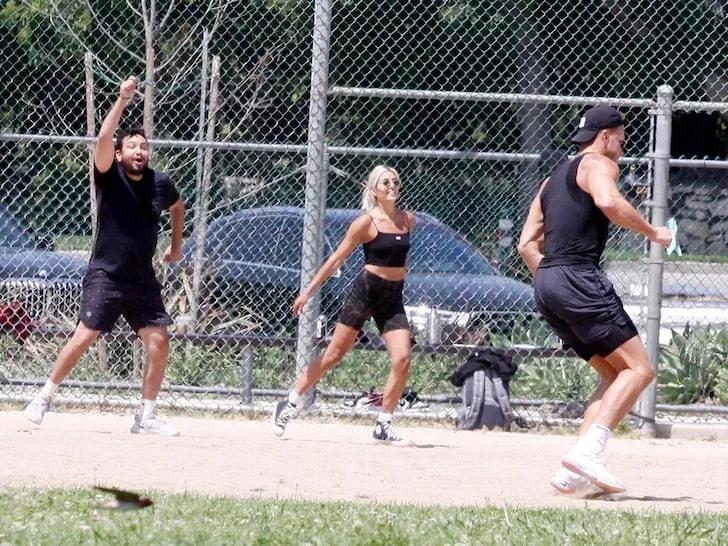 NBA又一高富帅官宣退役！钱得了怕甚事