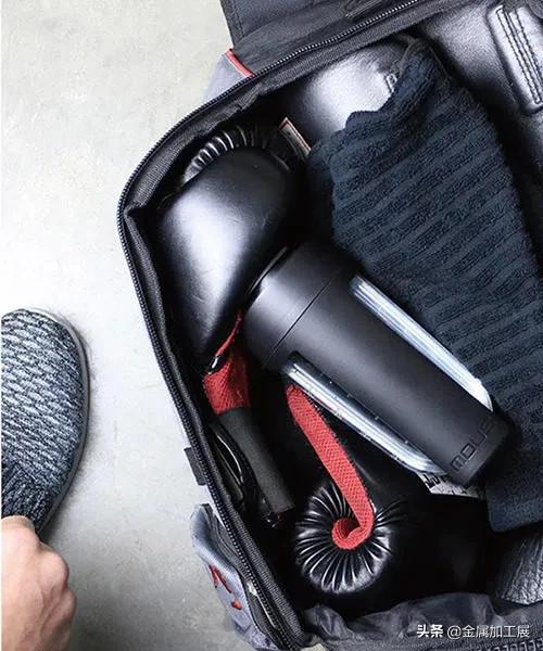 曾经入选奥斯卡礼品包的摇摇杯来了，360°无死角的圆底，易清理