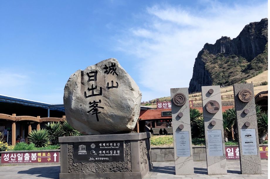 五天四晚旅游推荐3000左右,五天四晚旅游500块靠谱吗