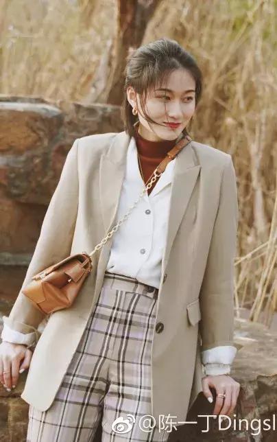 扁头有什么办法改善头型吗,扁头怎么让头变得饱满些