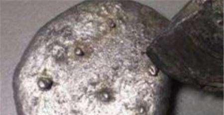 为什么古人拿到银子都要吃一口,为什么古代都用牙咬银子