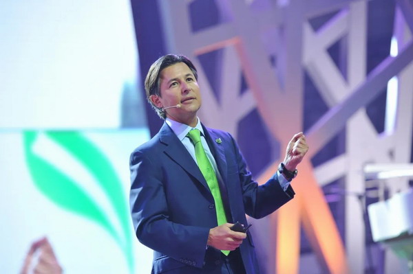 嘉康利（中国）再换帅老直销人方晓燕出任董事长