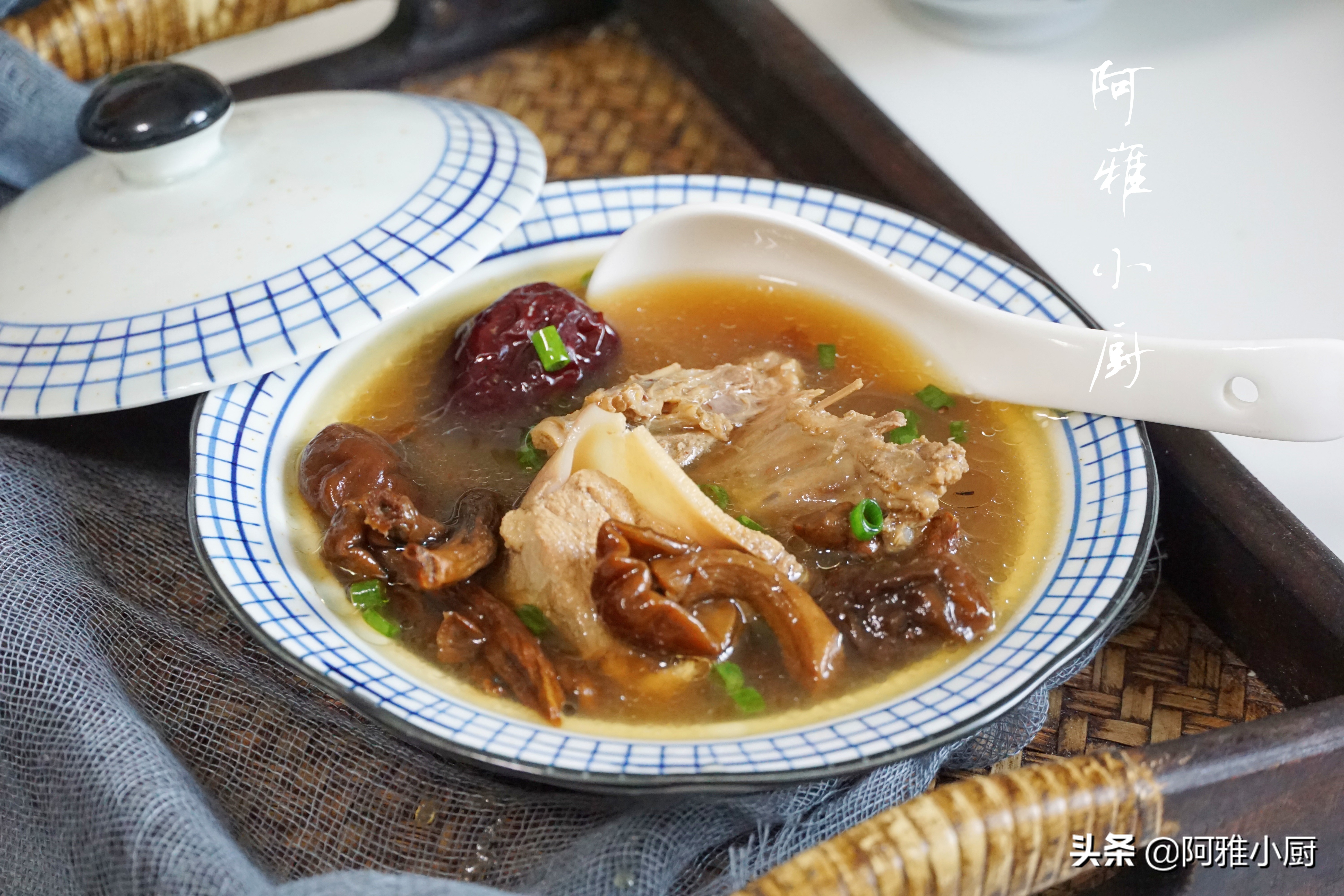 炖什么汤给孩子吃能长肉,孩子爱喝的滋补养生汤