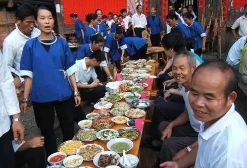 侗族饮食习俗,侗族饮食中哪四项最出名