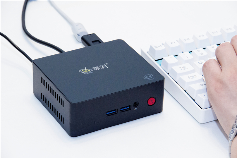 办公新选择，零刻BeelinkEQ55体验