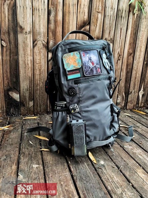 升级更全能LiiGear全新18L背包“章鱼老师”深度使用测评