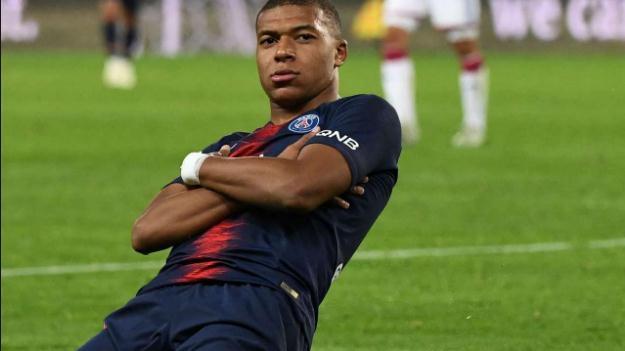 足坛最高转会费内马尔,足坛十大最贵转会排行榜