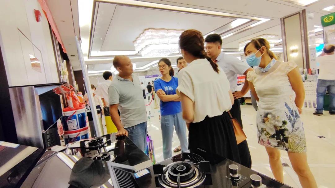 引领高品质家装,引领全屋定制方向