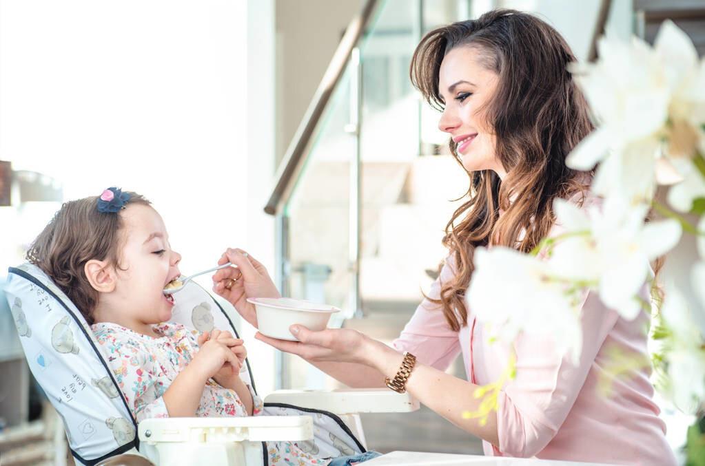 不靠谱的父母很难把孩子教育好,懂得教育的好妈妈