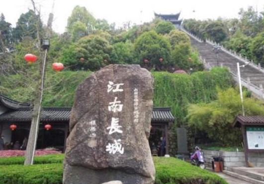 只有浙江大学的浙江,并不是只重商业,教育的重视程度其实不一般