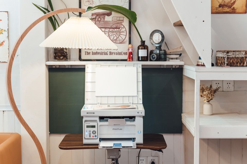 打印复印扫描一机搞定，无线连接轻松掌控——奔图M6202W,青春版