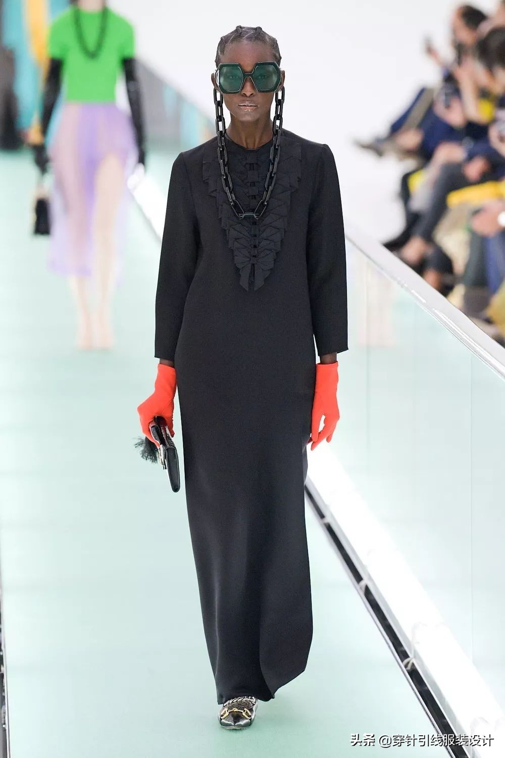 肖战gucci造型,肖战参加gucci全新系列时装秀