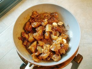 牛筋怎么做才好吃,红烧鸵鸟筋怎么做