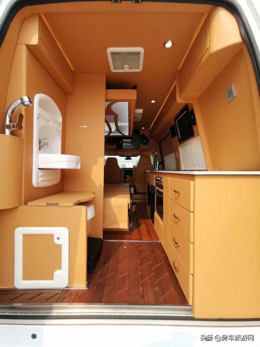 福客特进口福特商旅房车,福客特四驱越野商务单人房车