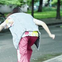 早春最流行的珠宝搭配,什么穿搭可以戴夸张的珠宝