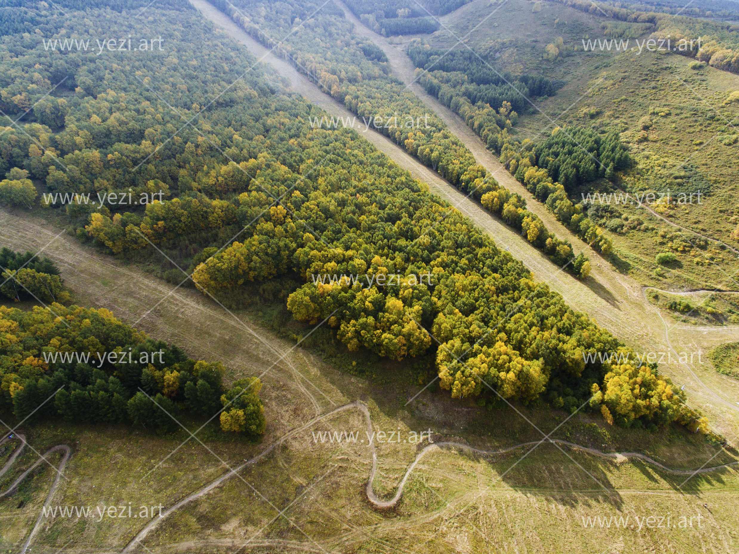 照片如何开启水印相机时间地点,摄影师是如何给照片➕水印的