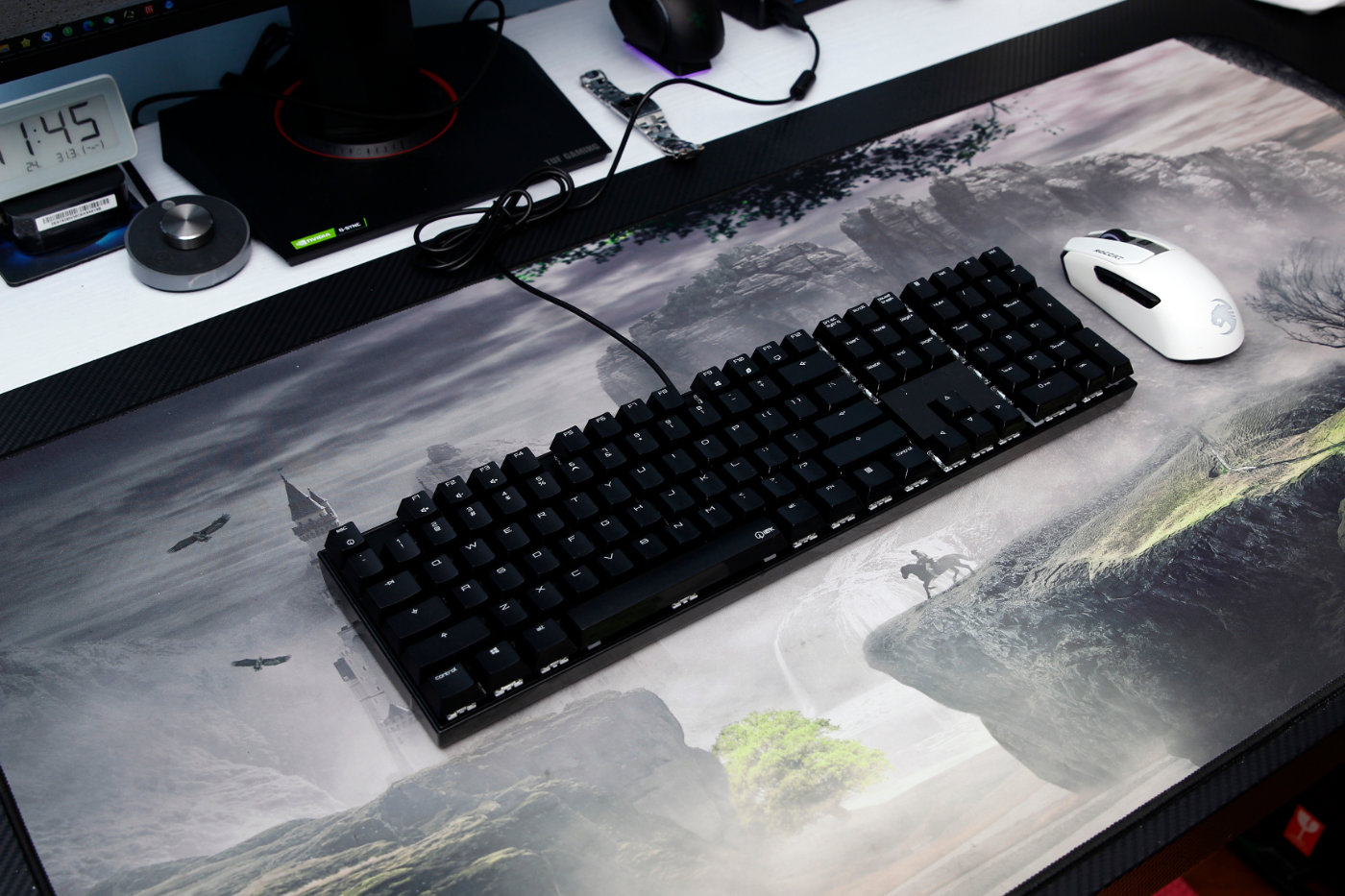 onikuma鐭酱鏈烘閿洏璇勬祴,irok鏈烘閿洏