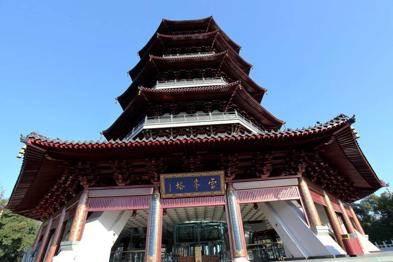 白蛇传法海入魔,白蛇传千年蛇妖小青给法海下蛇蛊