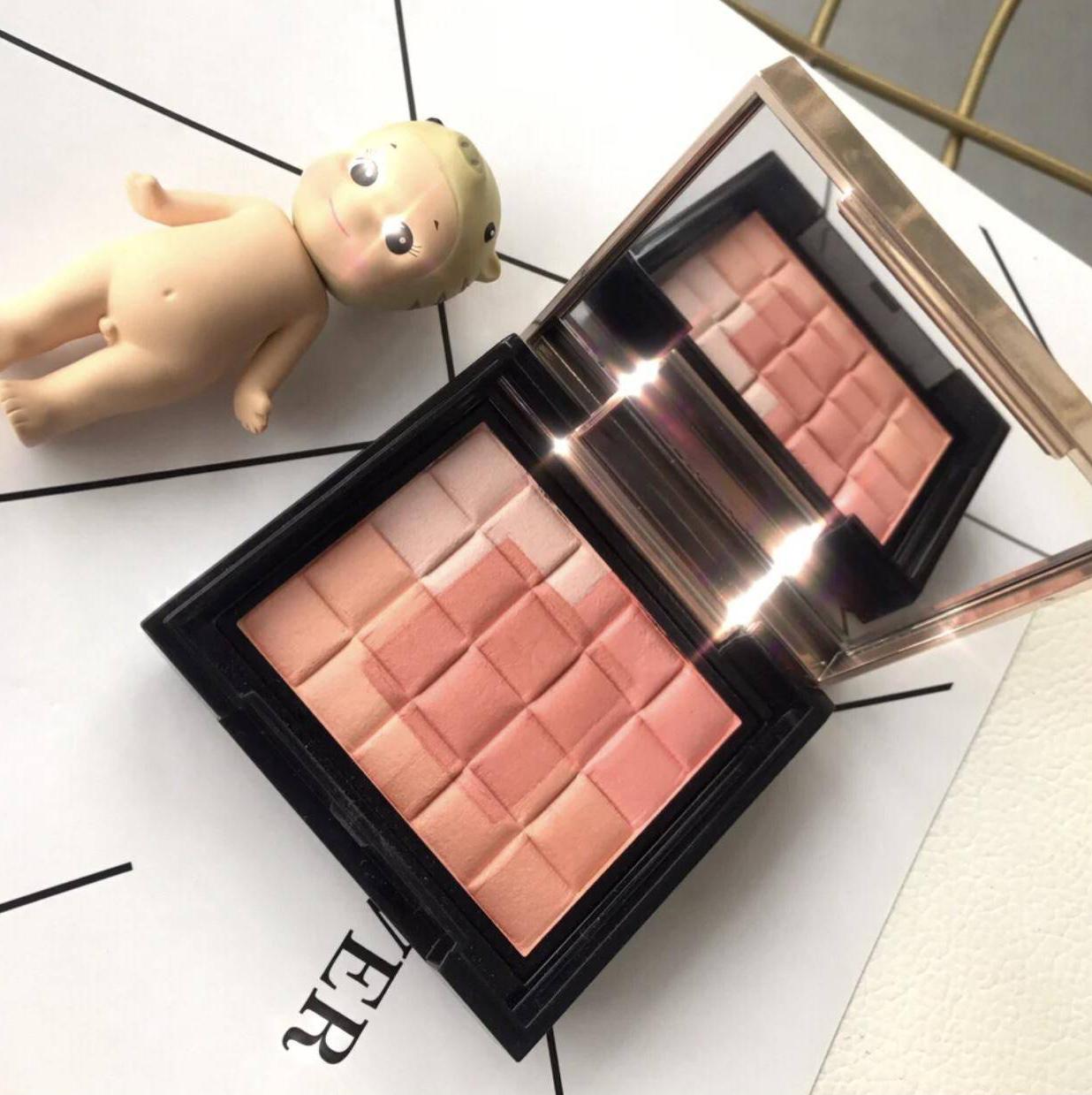 显白黄黑皮推荐的腮红,cpb腮红哪个适合黄皮