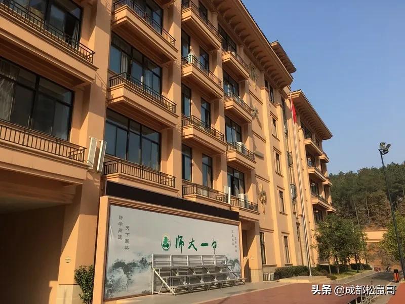 成都私立学校排名地理位置,成都私立学院排名