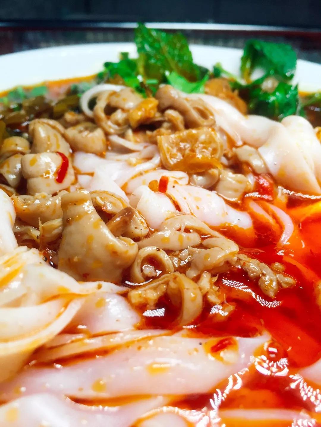 一碗米线斩群妖|我在昆明这5家米线店跪得端端正正