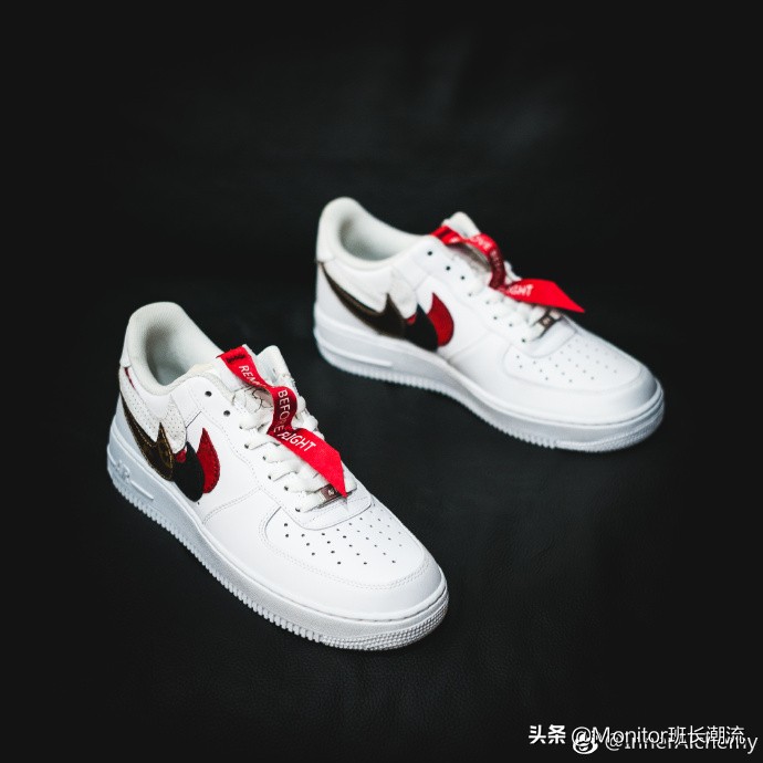 一夜火遍 ins，颜值与实力并存！她是最与众不同的球鞋女神