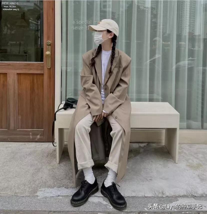 适合马丁靴的牛仔裤 (马丁靴加直筒牛仔裤)