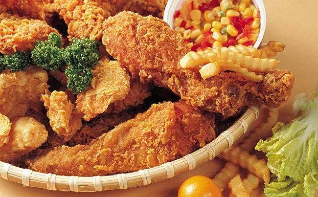 有伤口可以吃鸡蛋酱油吗,感冒不能吃鸡蛋的说法科学吗