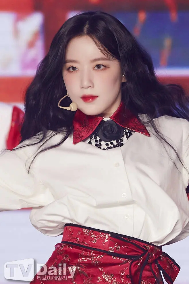 gidle团综叶舒华,韩网热议gidle站位问题