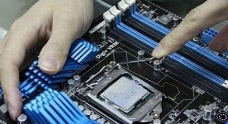 电脑装系统出现蓝屏怎么解决,小白装机直接蓝屏了怎么解决