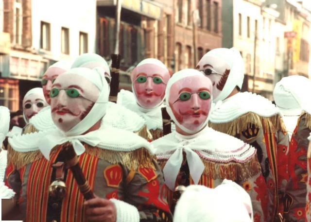 欧洲抗病毒扛把子，原来是这个薯条王国