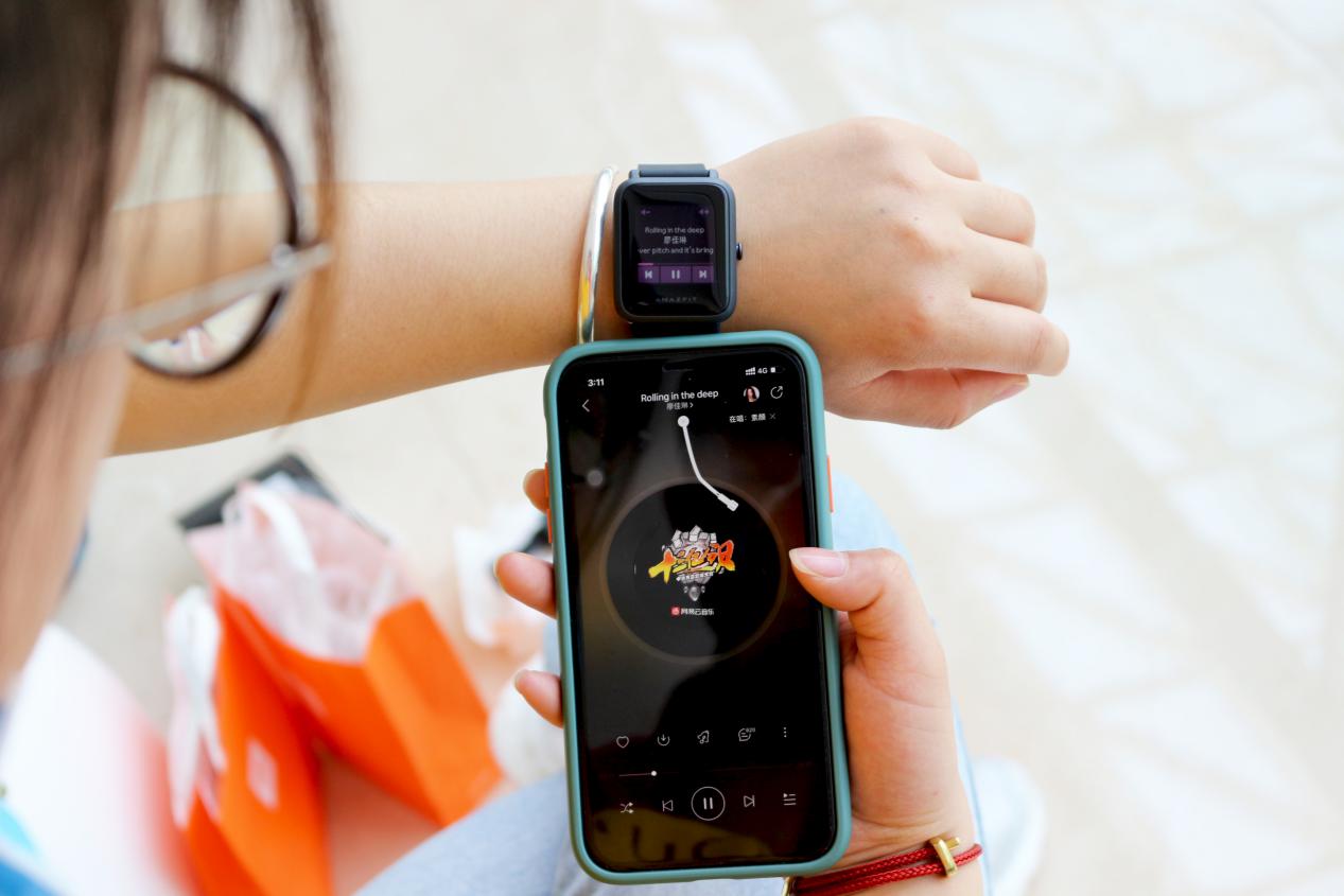 amazfit米动手表青春版与1s,amazfit米动手表青春版1s测试