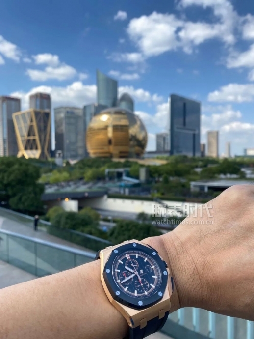 网友晒上千万的手表,网友晒1300手表