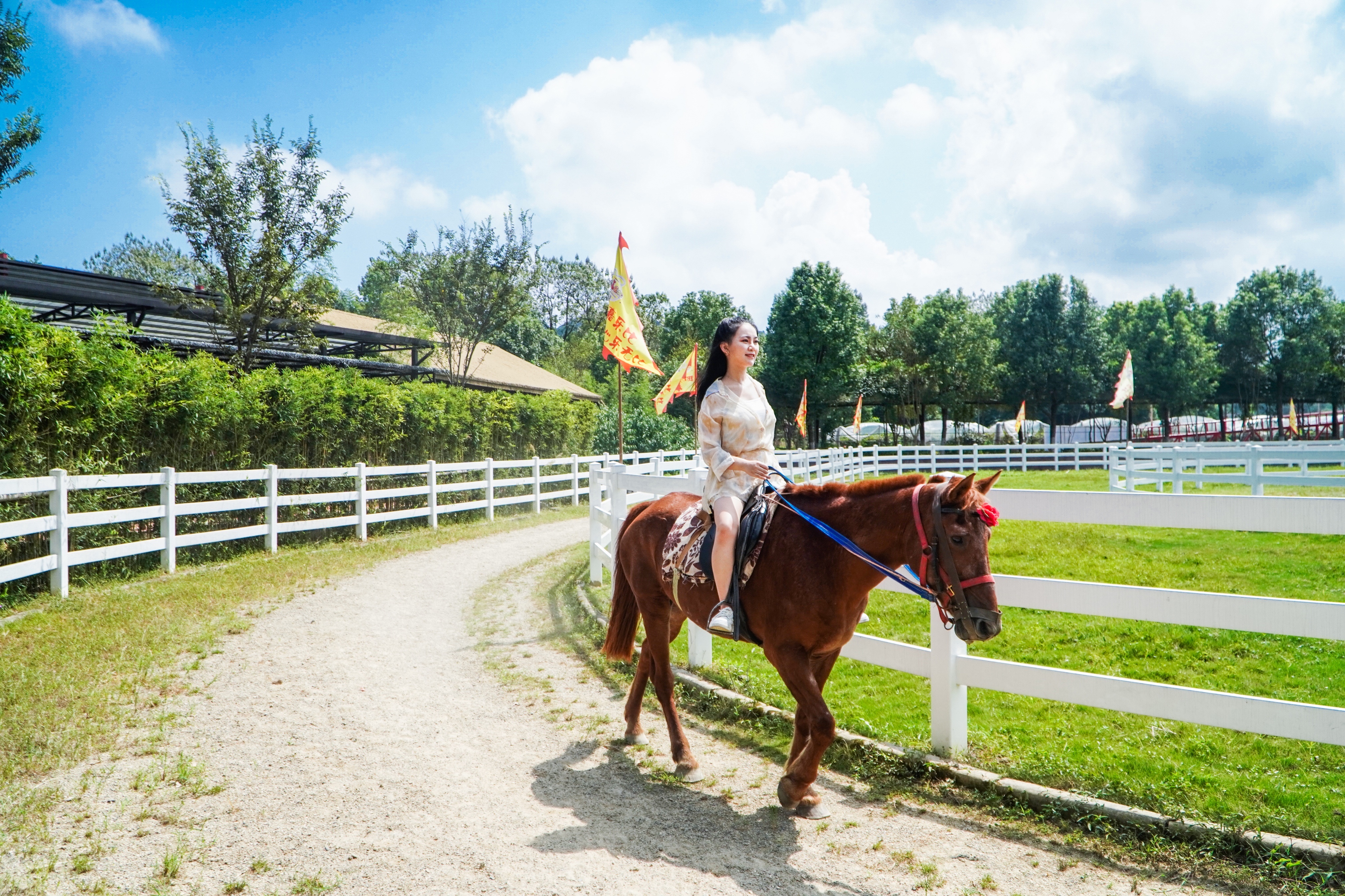 安吉田园嘉乐比乐园一日游攻略,秋季安吉旅游攻略图文并茂