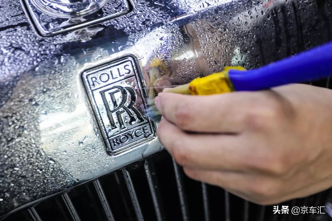 全球限量劳斯莱斯幻影龙版,全球限量版劳斯莱斯老爷车敞篷