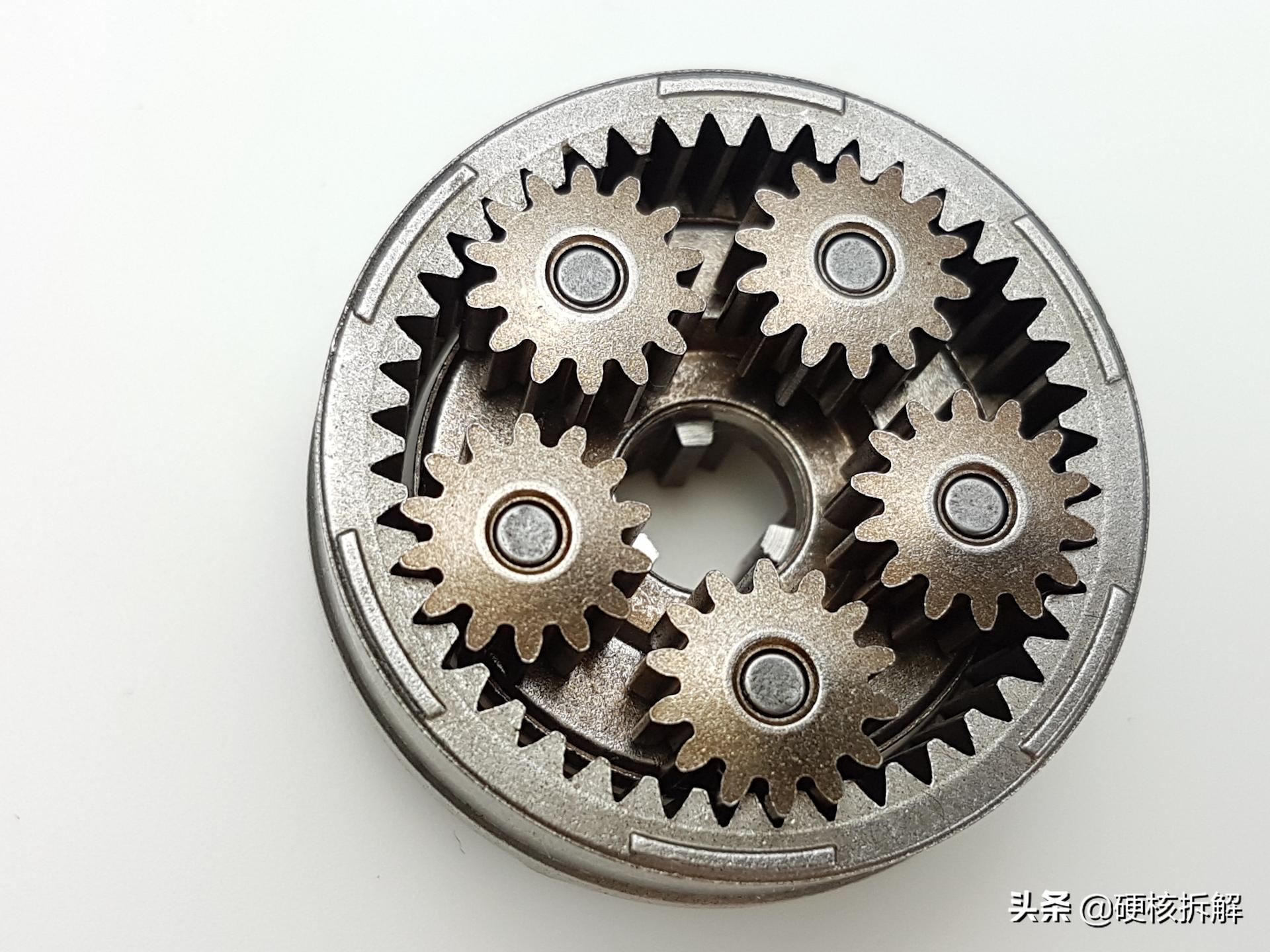 博世有刷电钻齿轮拆卸,博世电钻齿轮拆解视频