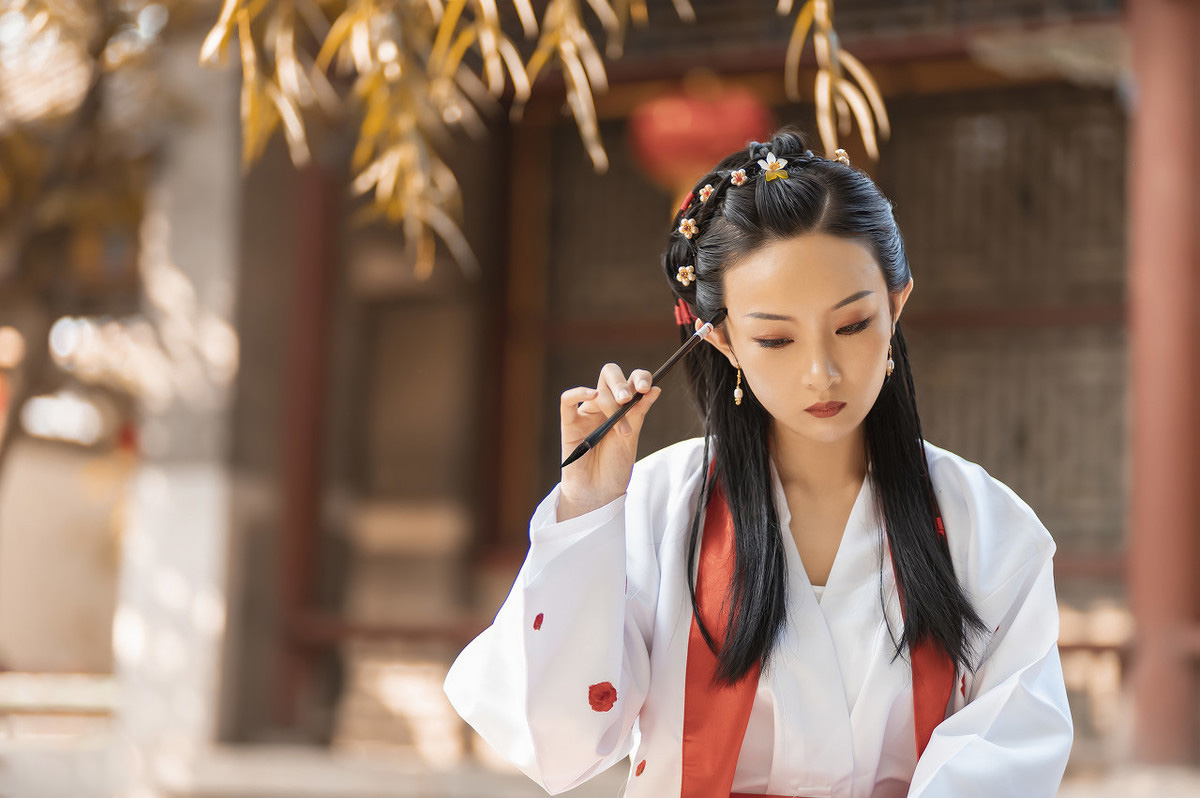 看眼型就能看出你什么命,从眼睛就能看出这个人的命运