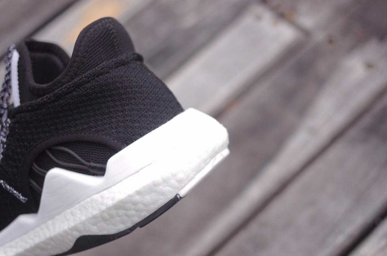 闃胯开杈炬柉a3boost娴嬭瘎,闃胯开ultraboost