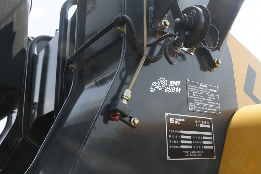 柳工clg856装载机参数,柳工clg855装载机操作说明视频