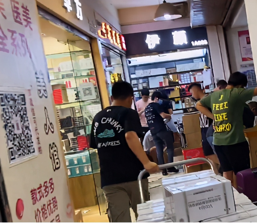 华强北美妆市场现在生意,华强北美妆生意好吗