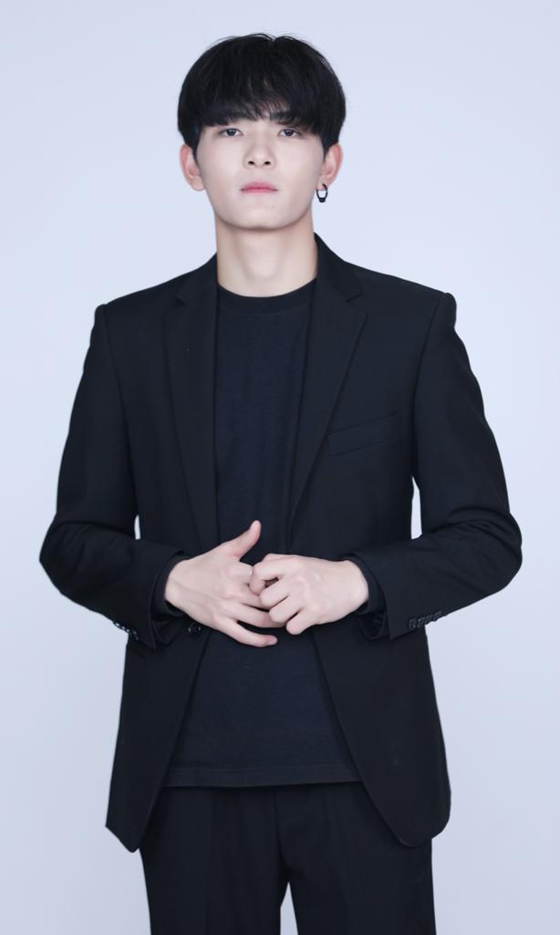 藏族选手多杰,藏族歌手多杰简历