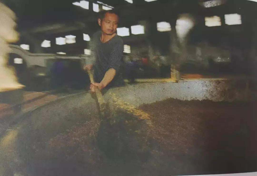 为什么大连发生宝马撞车事件，我却想到了褚时健？