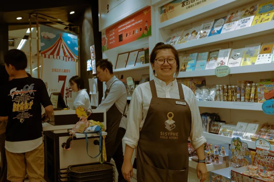 我和男朋友一起上班,我和男朋友在同一家公司实习