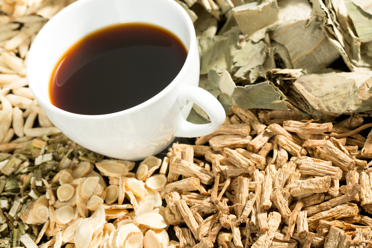 鸡受凉拉稀最快解决办法,鸡受凉了怎么补救最快