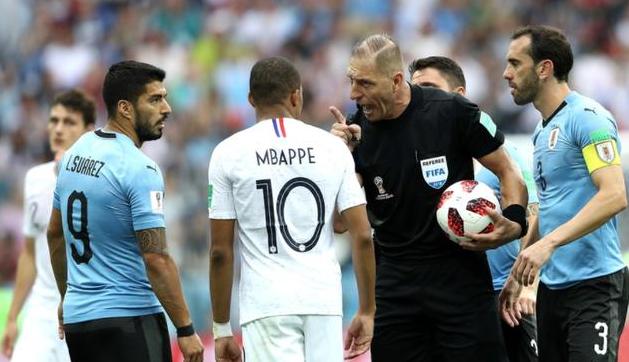 莫德里奇夺金球奖后再惹争议,莫德里奇这届能获得金球奖吗